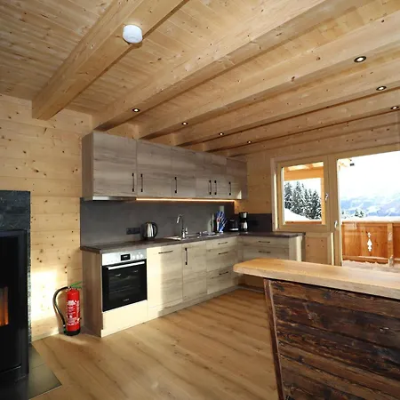 At 1700m With Panoramic Views Сasa de vacaciones *