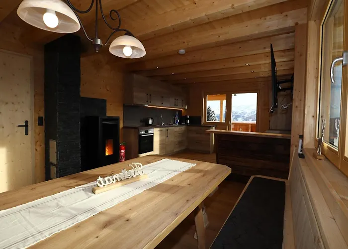 At 1700m With Panoramic Views 度假居 希帕赫