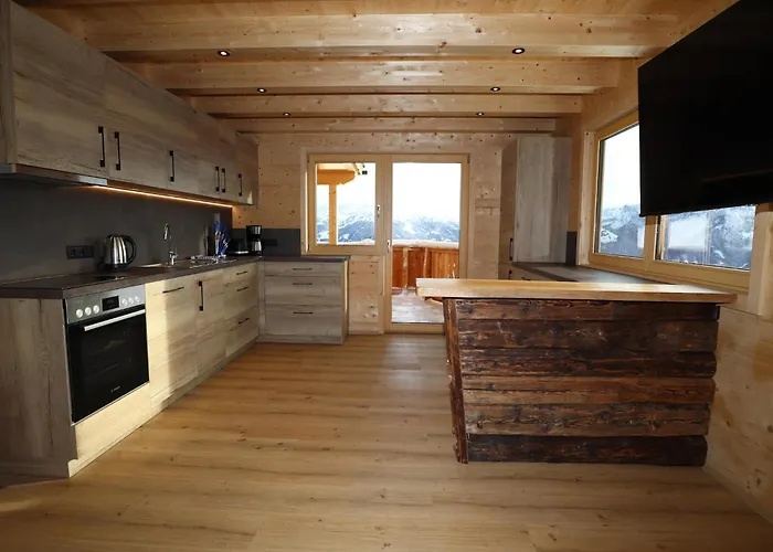 度假居 At 1700m With Panoramic Views *