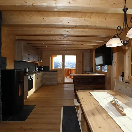 At 1700m With Panoramic Views Nyaraló *