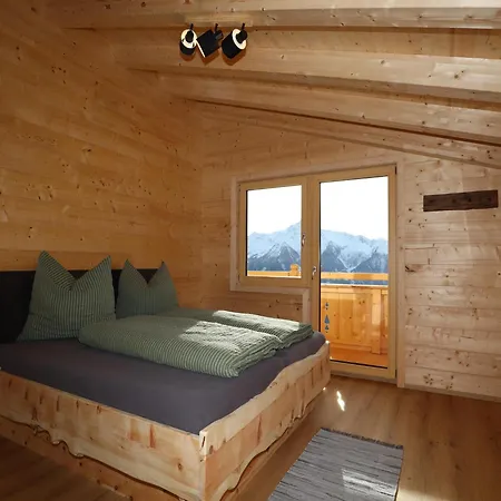 At 1700m With Panoramic Views Nyaraló