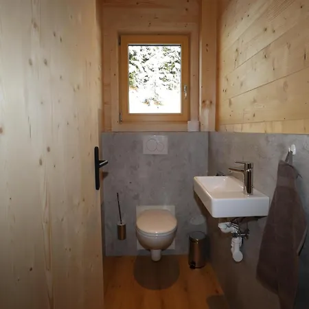 At 1700m With Panoramic Views Nyaraló