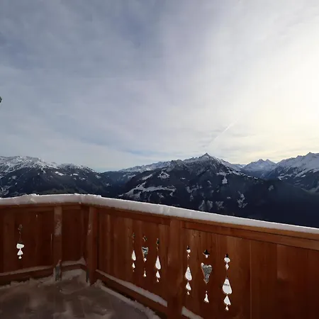 At 1700m With Panoramic Views *